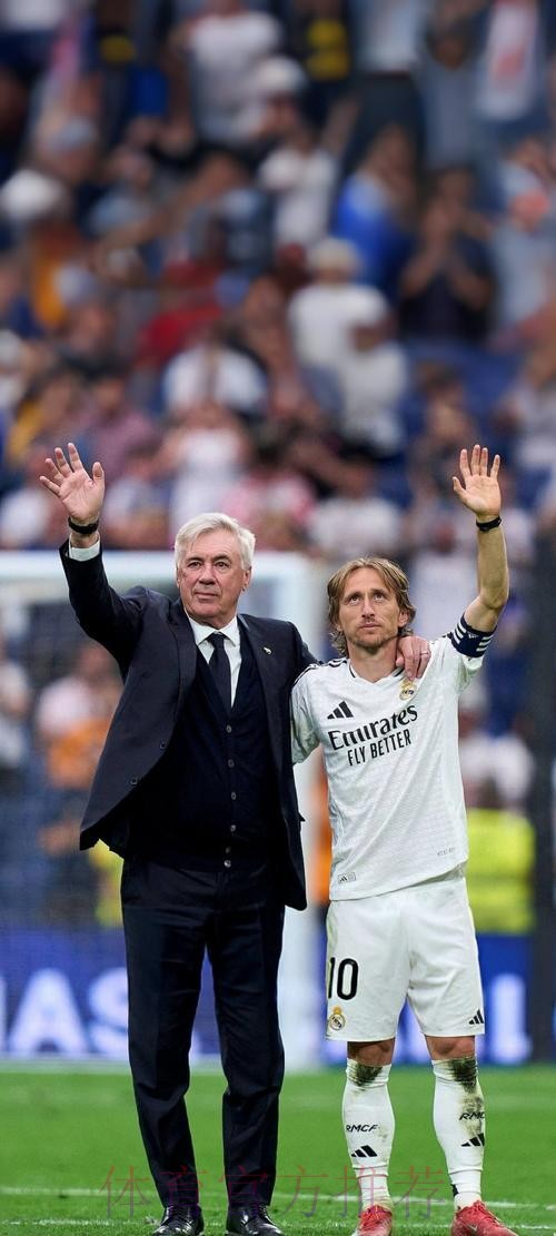 安切洛蒂:丁丁进球前球出界了 裁判不是很细心